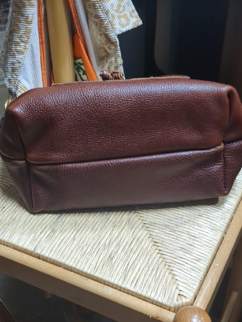 Portland Leather Goods Large Nutmeg Bucket - Picture 3 of 6